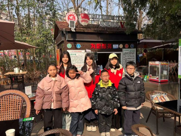 ����ů���������ɳ���־Ը����Vվ��չ���ٹ���V����