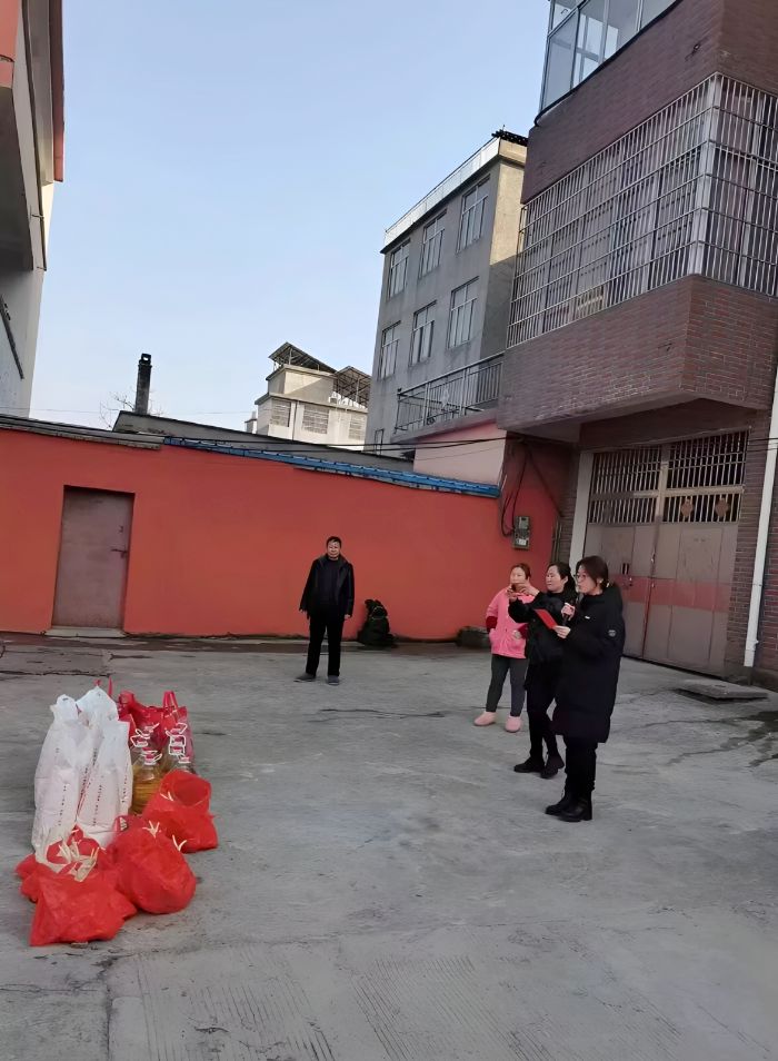 ��ʵ���д������� �ڷ��������Ե���������ʦѧ�ӡ������硱��չ�´�����ʵ��