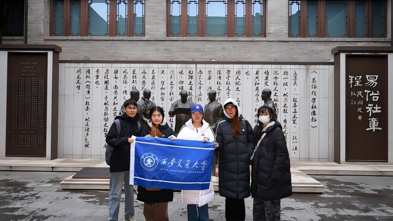 ��������ʵ��������ǻΪý������Ǩ����