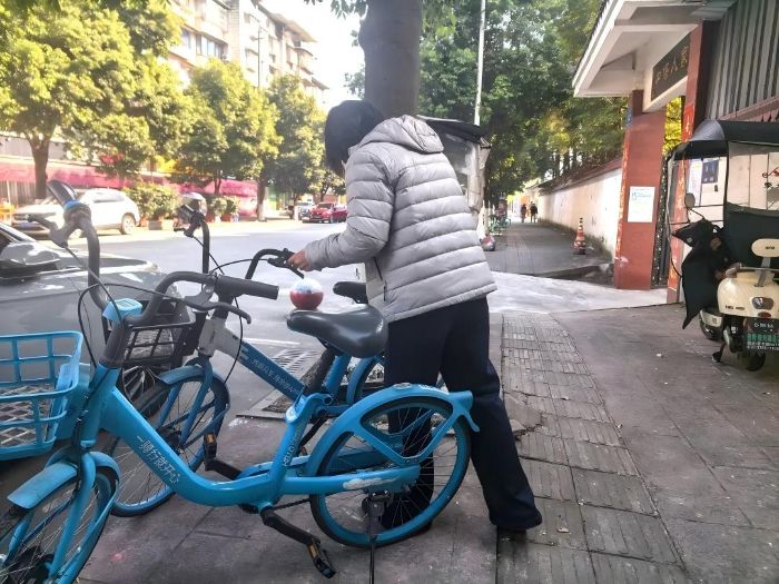 �����ƻ��������ǵĽŲ���ä��������