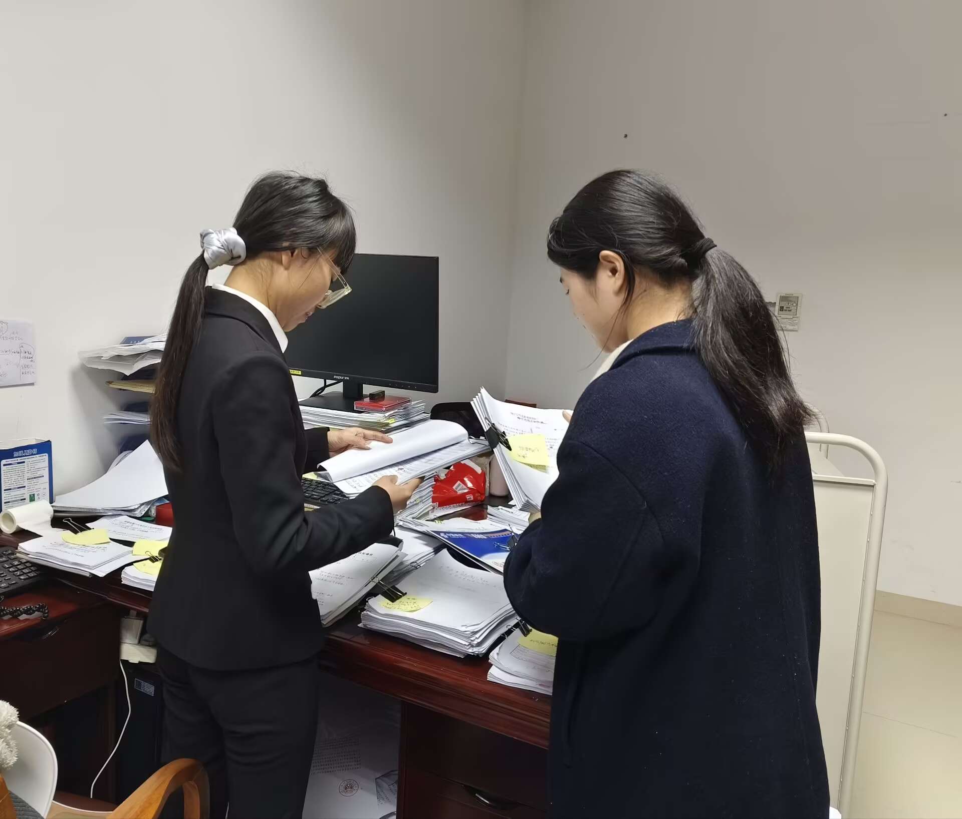 ��ɫ����Ѱ���� ˾��һ�߼����� ��������ѧԺ��ѧԺ���ʵ�������븣�����л�������