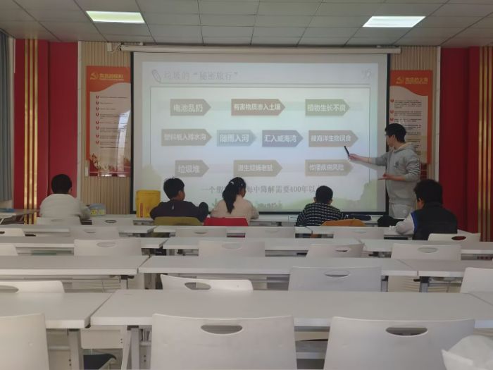 ɽ����ѧ����������˿��ε������Э������������Ҹ���������ɫ��������