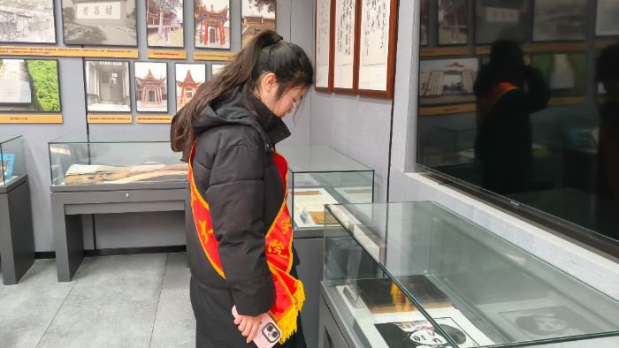 �ĳǴ�ѧ��ѧ����ѧԺ��չ����Ⱥ��Եط���ɫ�Ļ���֪�̶ȵ���