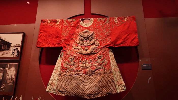 ׷Ѱ�����㼣 �������»���������ҽѧԺʵ�����߽��й���̨Ե�����