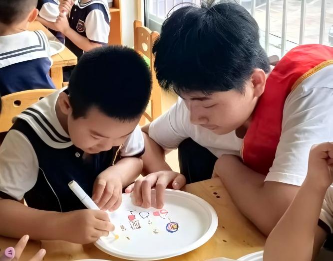 Ĵѧ߽飬չʳƷȫϵл