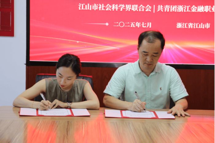 ���ܹ����У�У������ ������ũ�˰�