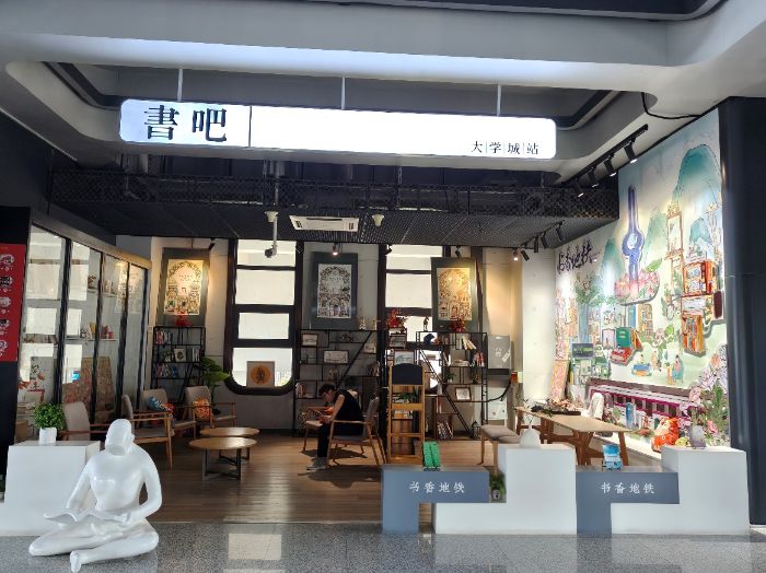 ��������³���̶�δ����ʵ���ŵ��м��ϵ���1���߿�չʵ�ع۲����ʾ�����