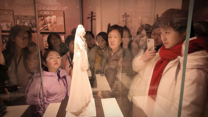 ��������̤Ѱ���� ���ʵ�������ںϡ�������ҽѧԺ��չ��׷Ѱ�����㼣�����Ļ����¡�����ʵ��