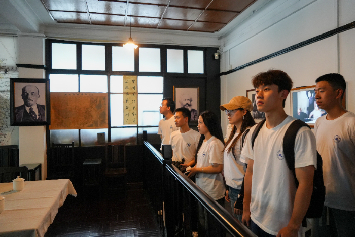 �������ǻ�ȼ���ģ��������˱����ġ�ʵ���Ÿ��人��չ�������ʵ��