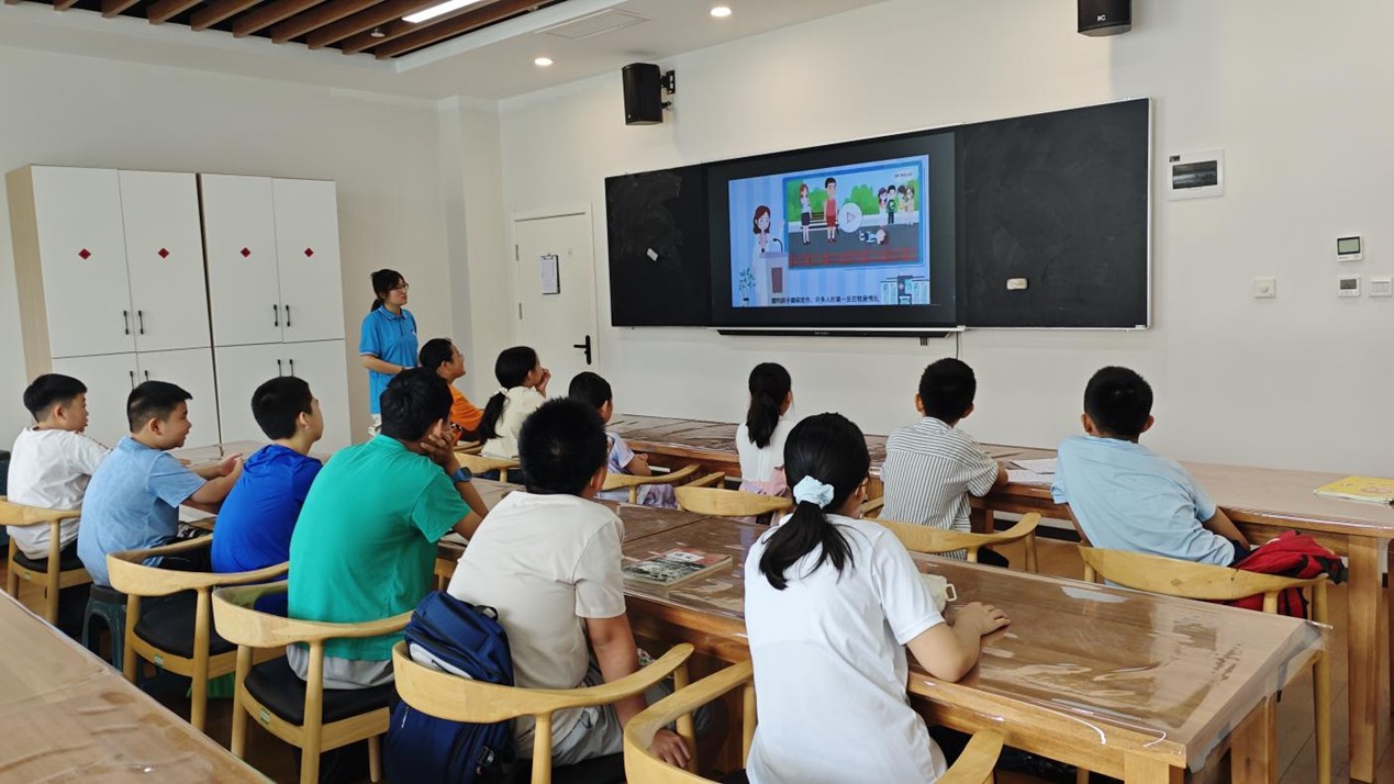 ɽ���Ƽ���ѧ�����ȿ��ս�������ͯ�İ�ȫ������