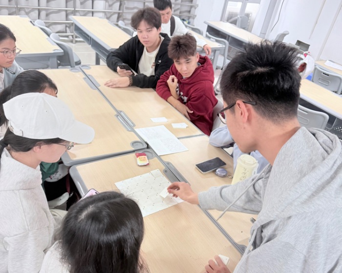 �����﷫����ʱ����ͳ���򵳽����³�