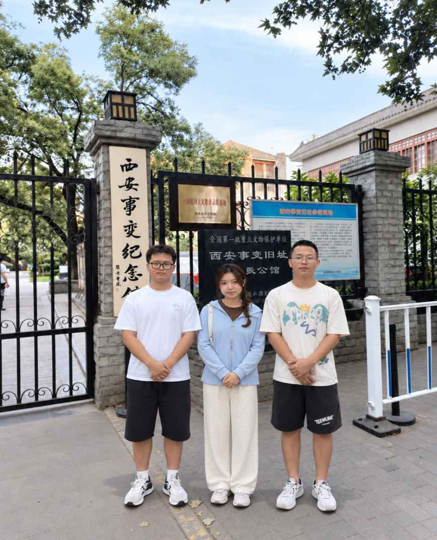 ���������Ƽ���ѧѧ�Ӹ�������ɫ��ַ��չ��ѧʵ��