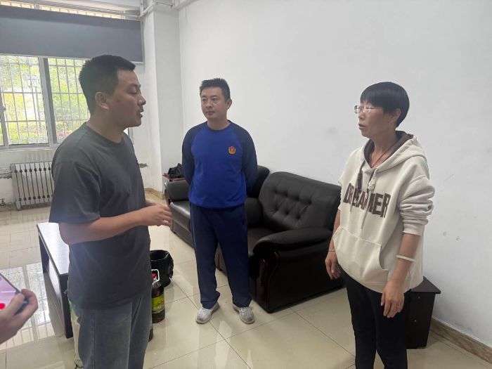 ϵһ��ְ�� �����ഺů����