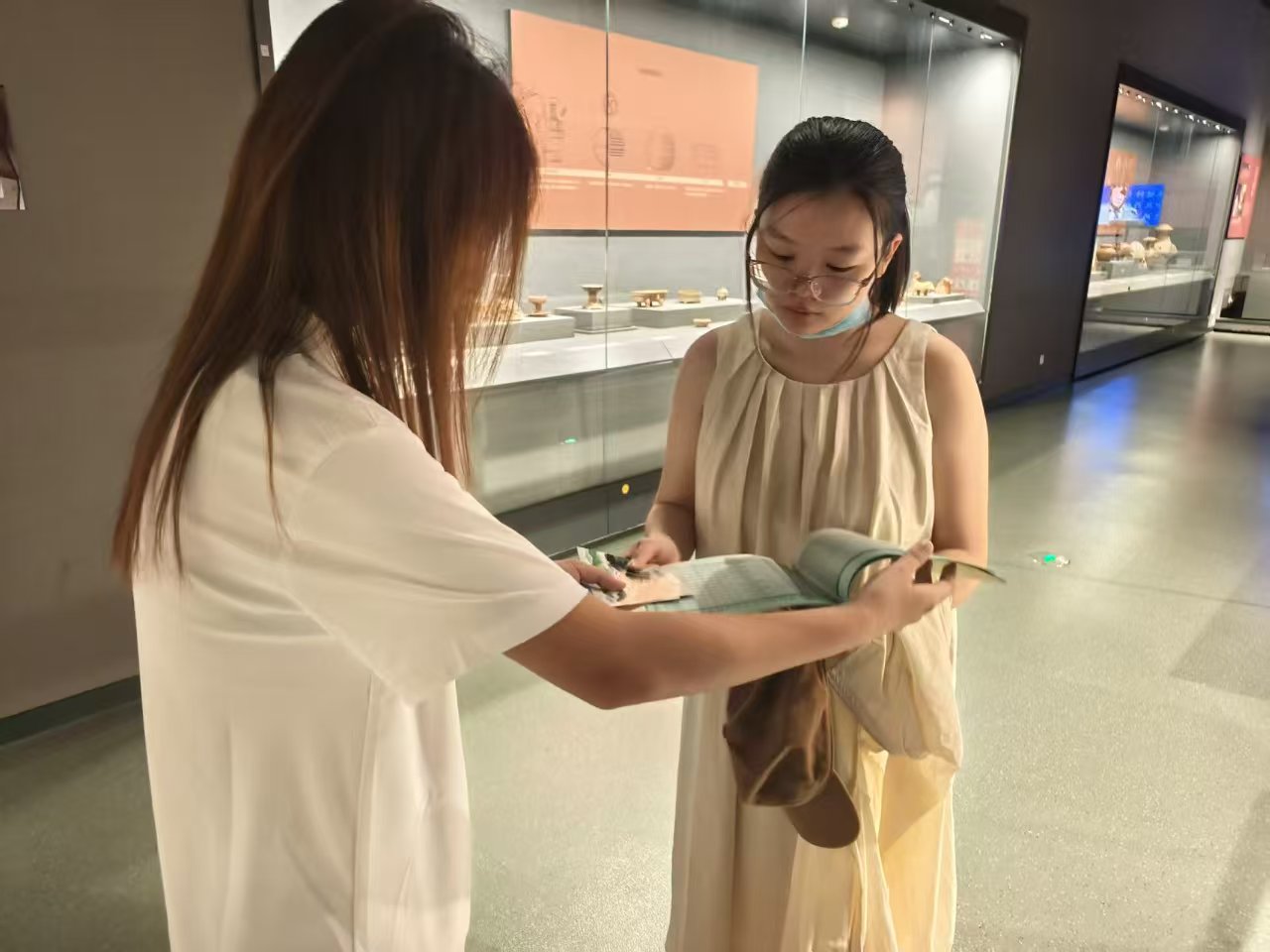 ��ѭ�����㼣 �Դ��⴫˼�롱�������ʵ��