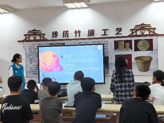 �Ǳ� AI �߽磬�ƴ����ܳɳ�����ʦ΢������ͻ�����չٿε������������������