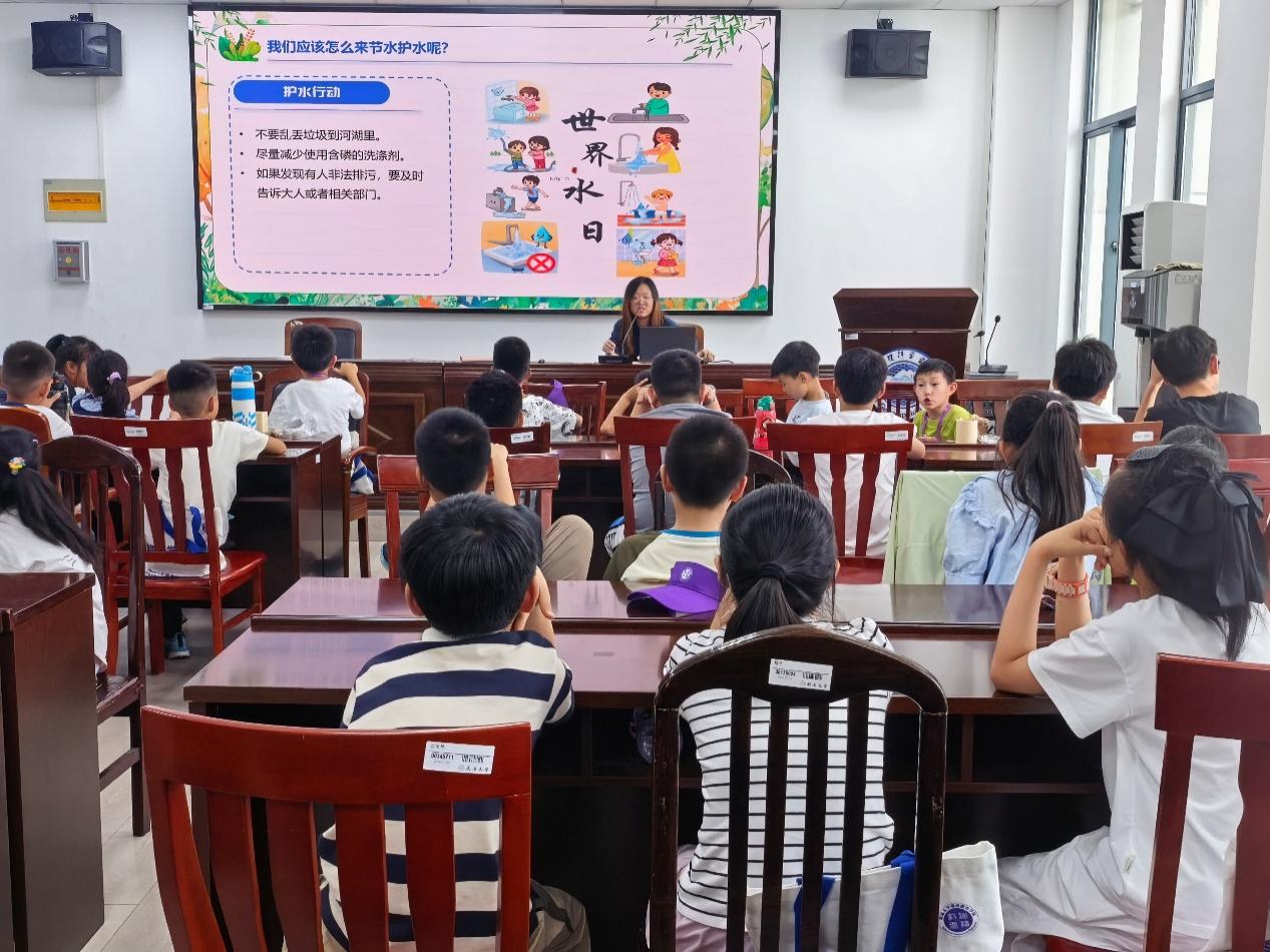 ̤����ɽһ�ӣ�������ɫͯ�Ρ��������������ʵ���ſ�չ��ͯ��ɫ��������ɽһ�ӿռ��ָ�֪�