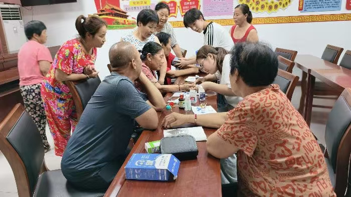 ҽ�ĸ��绤����  ����ů��������