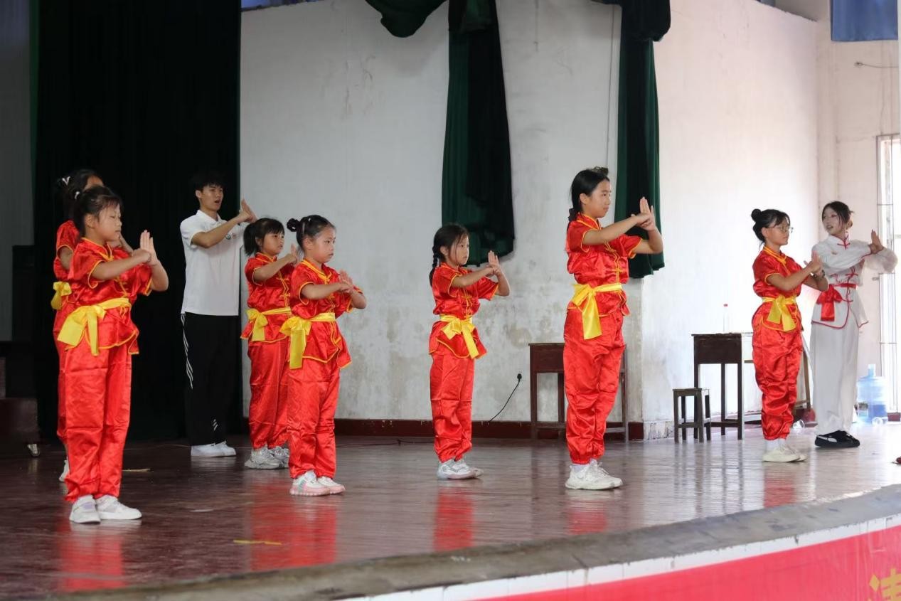 ��У�������ഺ���� �������ʵ���ɹ����ʻ���