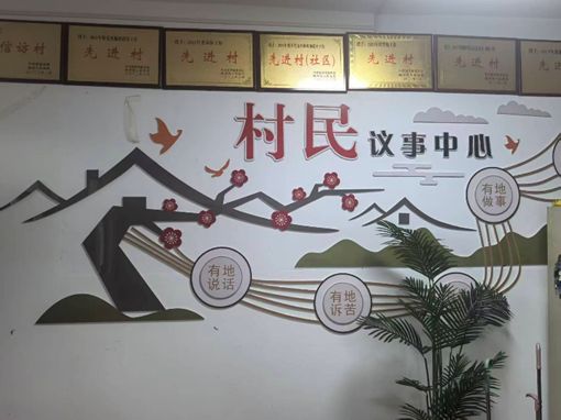 �������컷�����ˣ�֣��ѧ��������������ظ��ϴ巢չ��ģʽ
