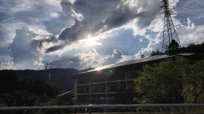 浙山浙岛慈善兴乡实践团参观景宁慈善总会光伏项目