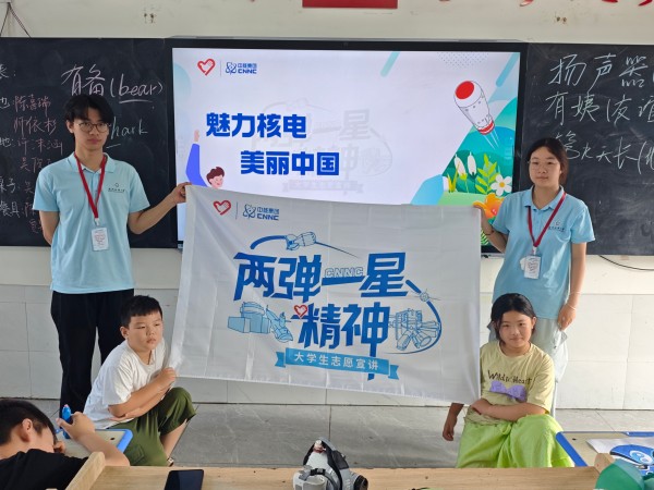 ������һ�ǡ��������人��֯��ѧ���Ӹ����������á�����ͯ���в���������һ�ǡ��ľ������
