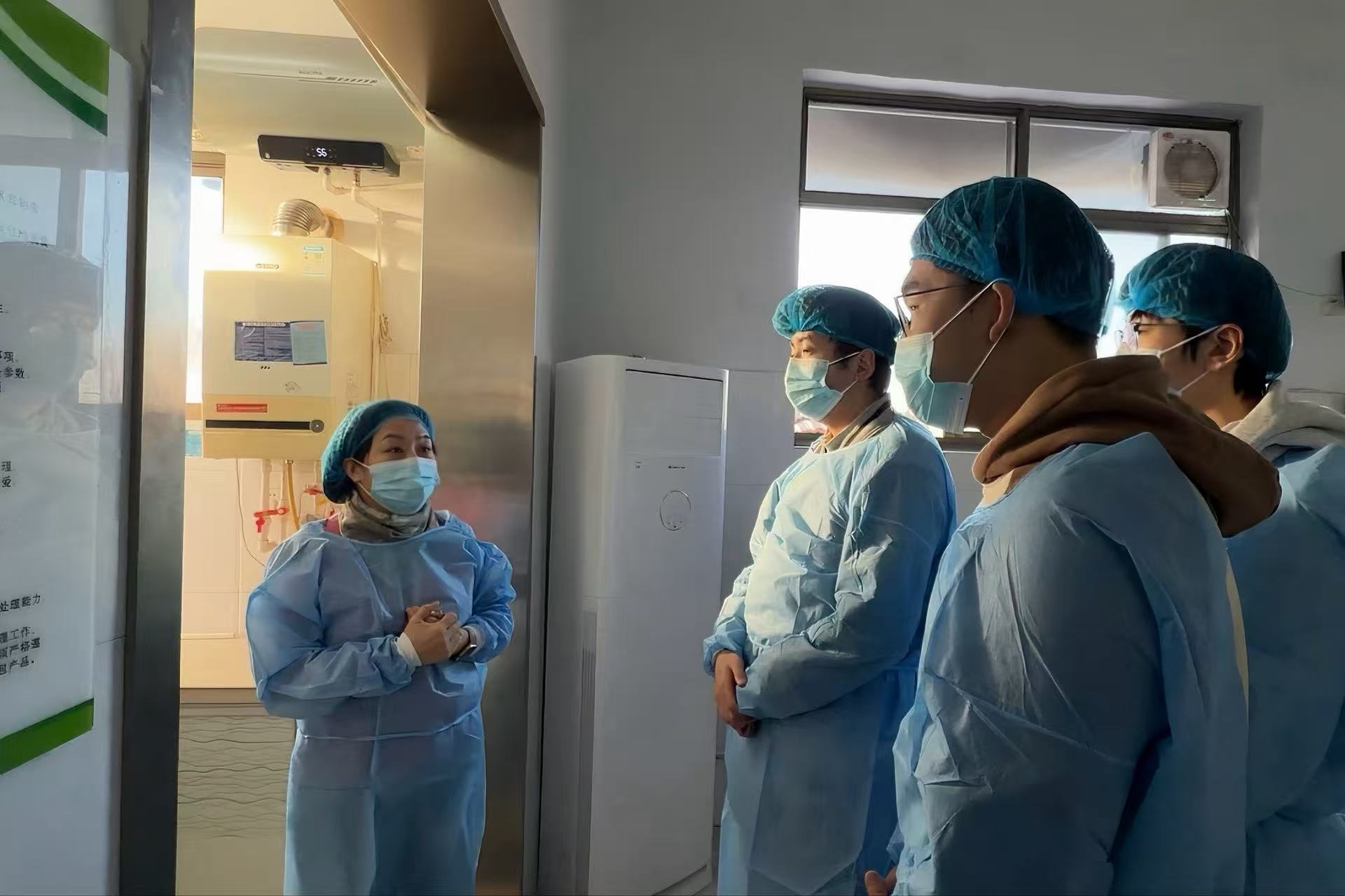 ������������Ŀ�鸰�ൺ�����ҵ��չ����ʳƷ�г���״ʵ�ص���