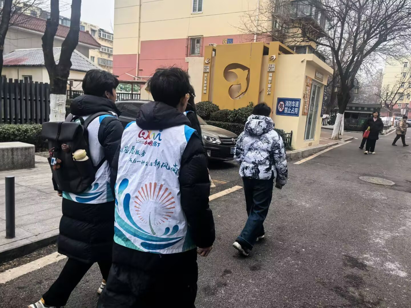 ͼΪ��Ȫ���������Ŷ��߷�����ɽС�������ޜ� ��ͼ