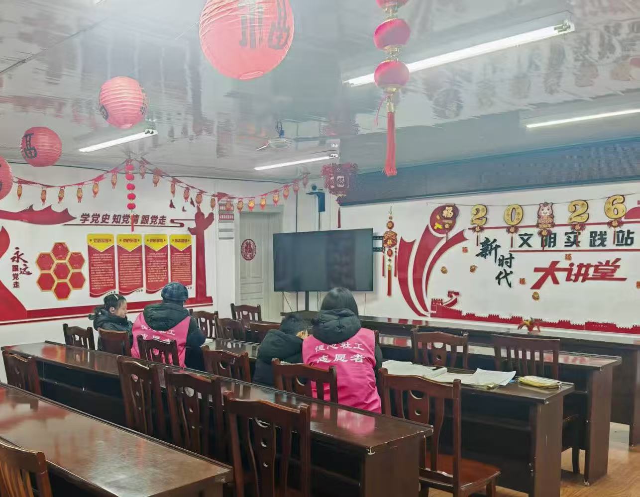 ů����鸨����ҵ�������ػ���ͯ�ɳ�