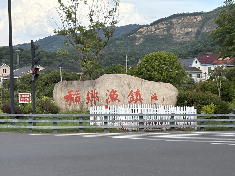 �����ɽ�����������Ļ�����Ա�����̾���干��·
