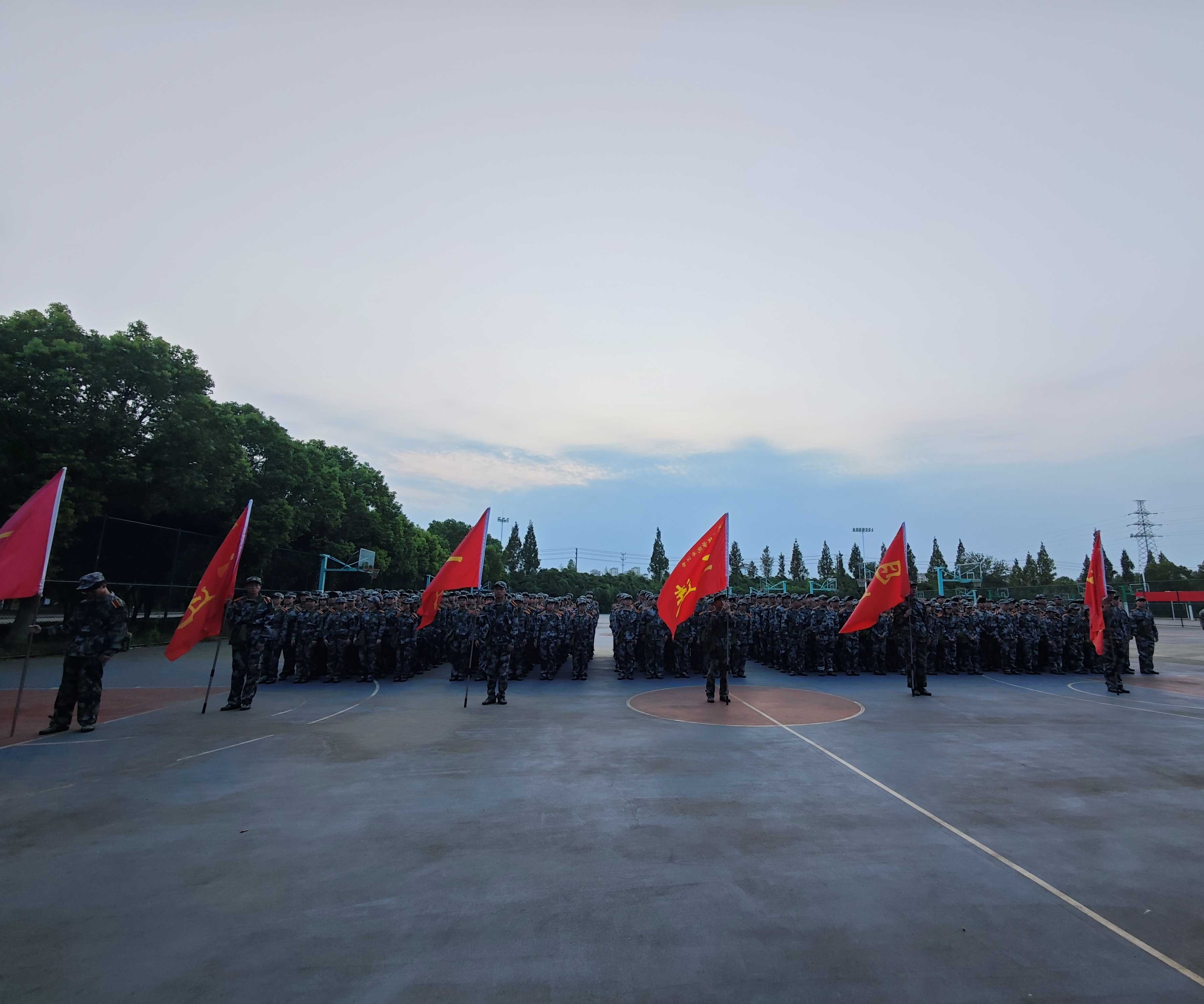 �Բ�����ǣ��ഺ�����¡���ǨѧԺ���� ѧԺ2026��������ѵ��ʵ