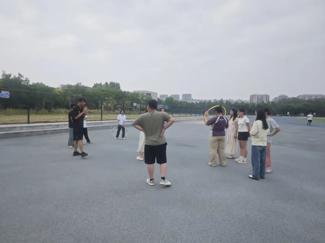 ���黤�� | �����뻷��ѧԺ�ٰ조Ȥ������ ����ͬ�С��������帨���